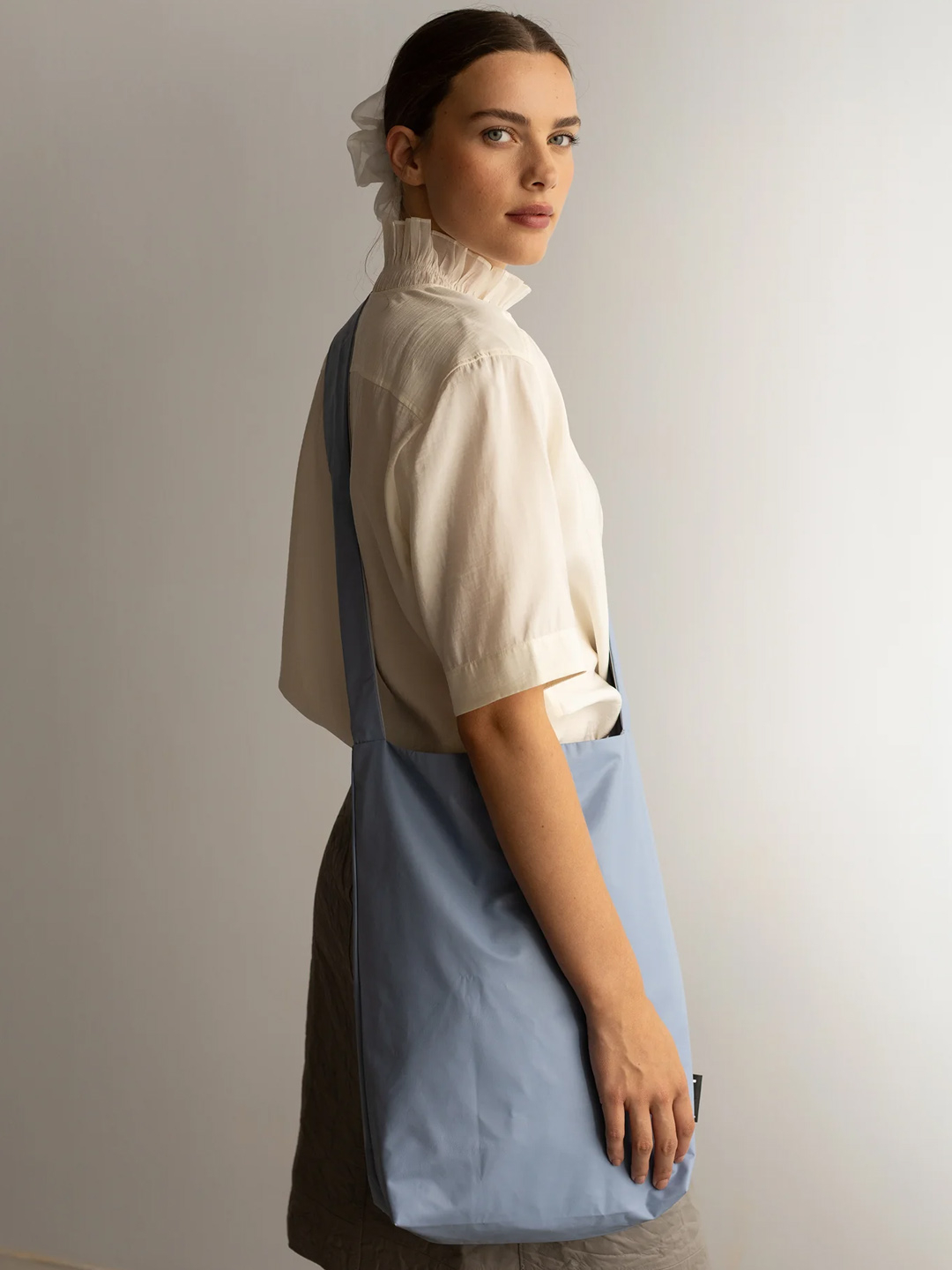 Bolso Tinne and Mia "Feel Good Bag"  Azul Forever