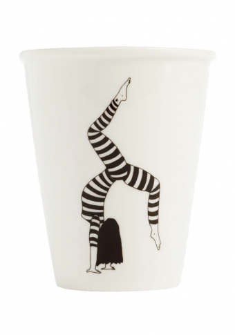 Taza cerámica ilustrada rapaza flexible
