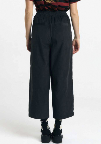Pantalón Suite13Lab  Avis Black