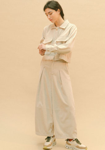 Chaqueta  Pan Producto Básico curta de Pana