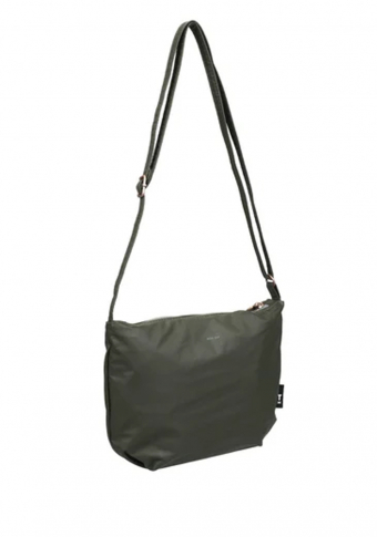 Bolso Tinne and Mia "Cross body Feel Good Baggy" oliva noite vegano impermeable