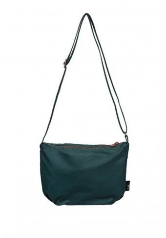 Bolso Tinne and Mia "Cross body Feel Good Baggy" oceano oscuro vegano impermeable