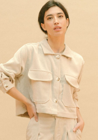 Chaqueta  Pan Producto Básico curta de Pana