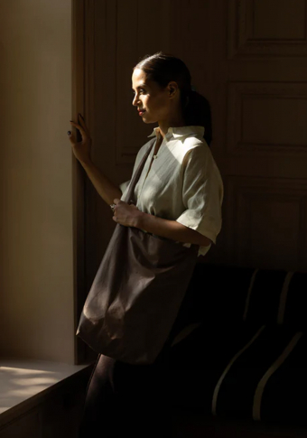 Bolso Tinne and Mia  "Feel Good Bag" Chicory Coffee